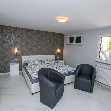 Apartment Alsia Porec Ngoại thất bức ảnh